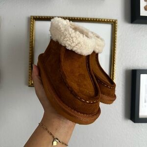 Gap Sherpa faux suede Brown Kids Shoes